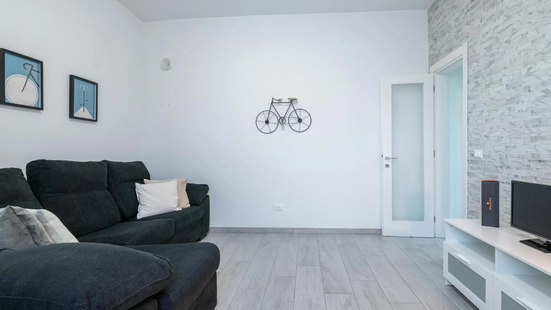 Green Wheels Oasis: Between Pisa And Sea Апартаменты